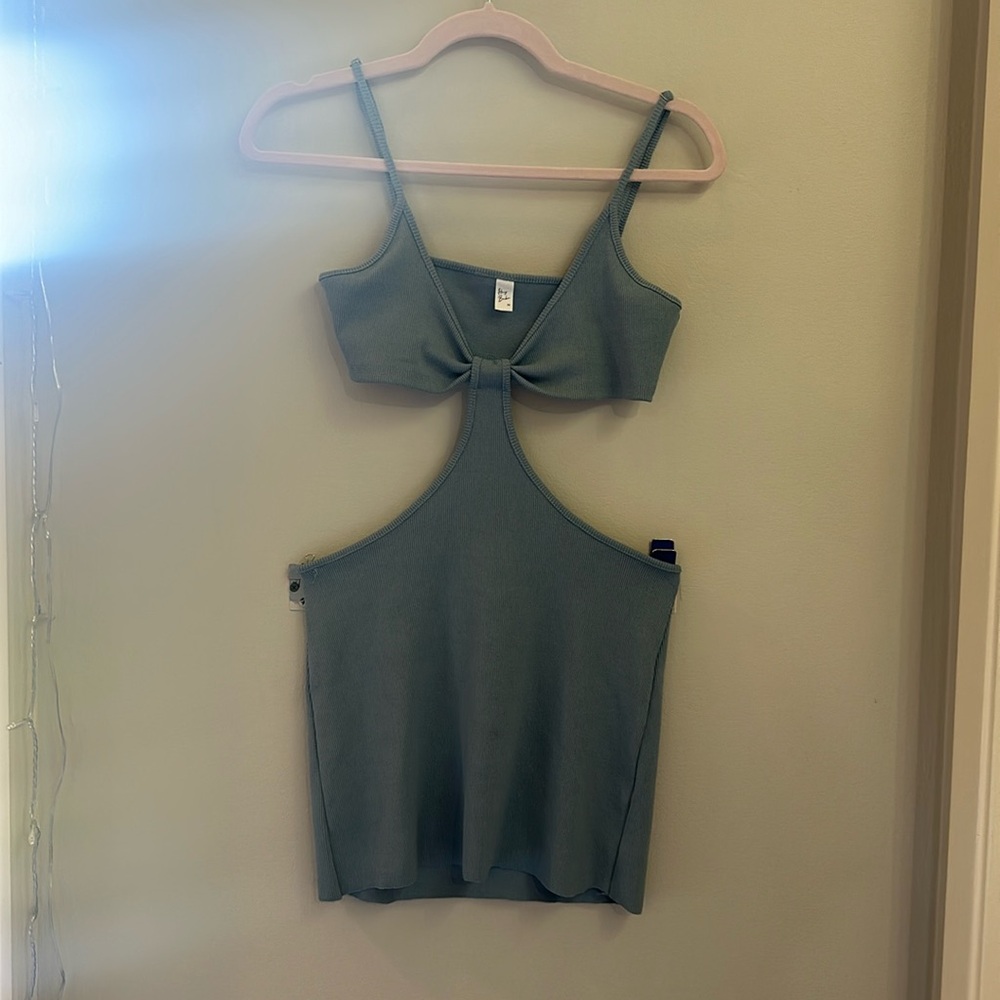 Open back blue mini dress